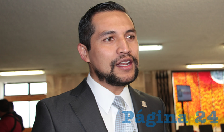 Fernando Becerra Chiu, contralor de la presidencia municipal de Zacatecas (Foto Rocío Castro)