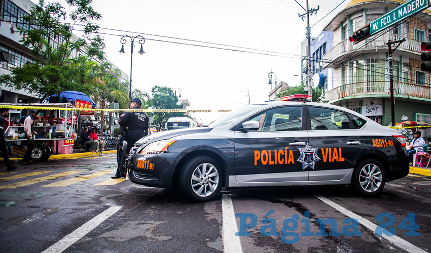 &ldquo;Pedimos que no dejen sus veh&iacute;culos estacionados, para que nosotros no tengamos que retirarlos&rdquo;