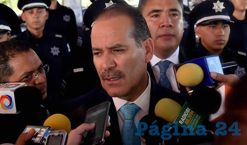 Mart&iacute;n Orozco Sandoval, gobernador del Estado