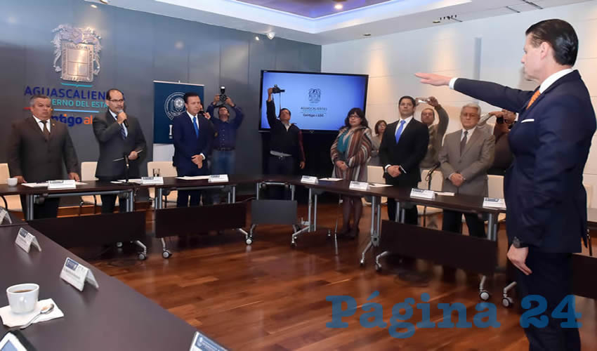 El gobernador del Estado, Martín Orozco Sandoval encabezó la instalación del Consejo Directivo de la Universidad Metropolitana de Aguascalientes