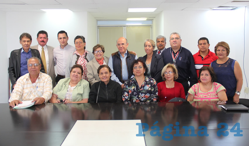 El Delegado resaltó que tanto él como su cuerpo de gobierno, tienen la encomienda de atender y resolver la problemática de cada uno de los extrabajadores