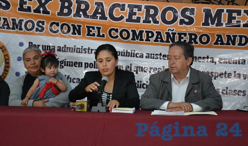 Efraín Arteaga, integrante del Movimiento de Exbraceros, dieron a conocer que el próximo domingo entregarán un documento a Andrés Manuel López Obrador, presidente electo de México, durante su visita a la capital del estado (Foto Merari Martínez)