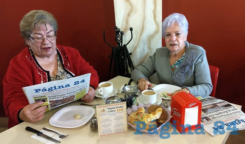 En el restaurante Mitla desayunaron María Alicia Guzmán Núñez y Marina Elsa Juárez Álvarez