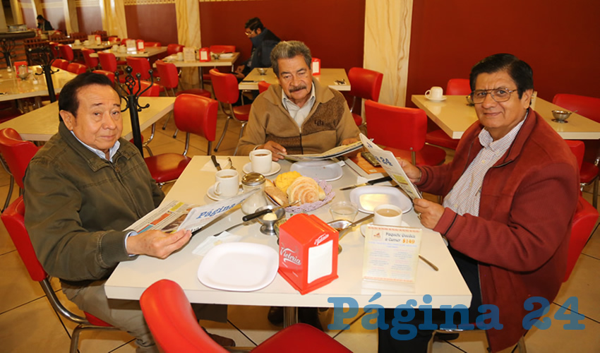 En el restaurante Mitla almorzaron José Francisco Solís Gómez, Jorge Valdés Macías y José Manuel Rosales Cortés