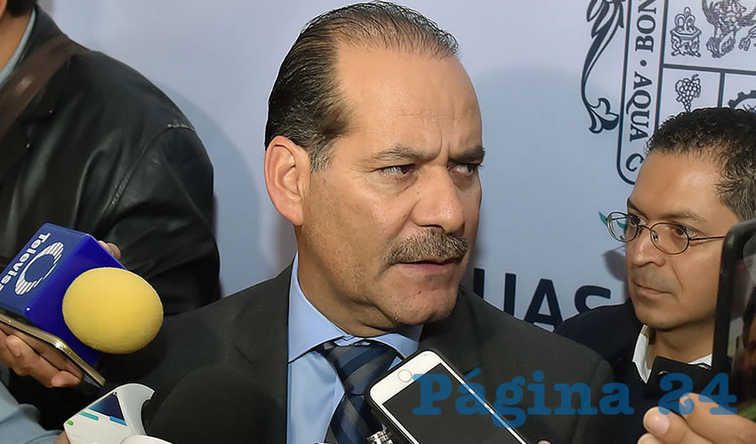 Mart&iacute;n Orozco Sandoval, gobernador del Estado