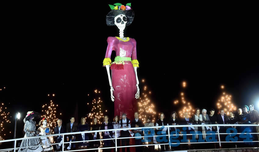 El gobernador Mart&iacute;n Orozco Sandoval y la presidenta del DIF Estatal, Yolanda Ram&iacute;rez de Orozco, inauguraron el Festival Cultural de Calaveras 2018
