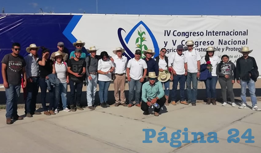Alumnos de la carrera de Agricultura Sustentable y Protegida de la Universidad Tecnológica del Norte de Aguascalientes participaron en el Cuarto Congreso Internacional