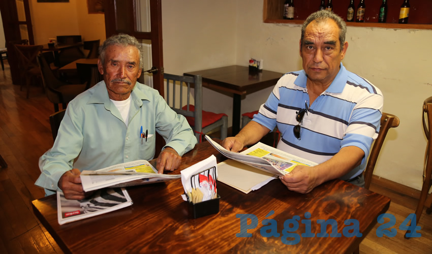 En Café Época se reunieron Hipólito Castrejón Montoya y Salvador Azúa Martínez