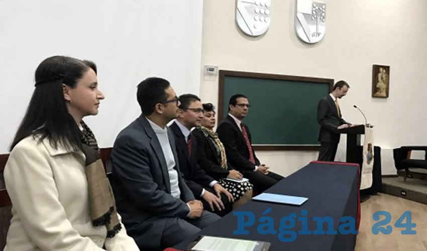 La inauguración fue encabezada por el rector de nuestra Universidad, Dr. Gabriel Domínguez García Villalobos