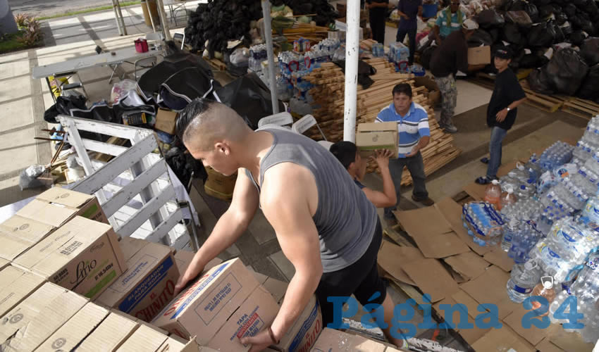 Los miles de damnificados por el Huracán Willa en los municipios del norte del Estado de Nayarit, requieren de la solidaridad de los mexicanos