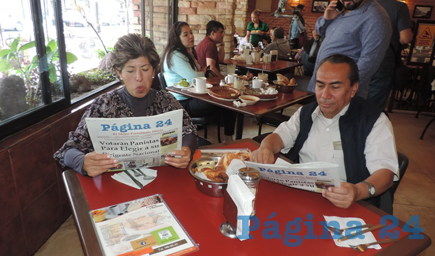 Gabriela Botello Moreno y Enrique Maraver Garduño almorzaron en el restaurante Las Antorchas