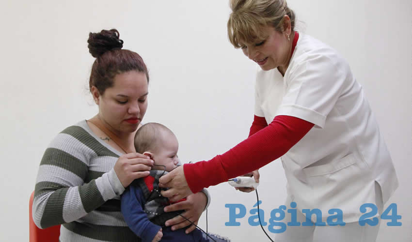En la dirección de Servicios Médicos del DIF Estatal se realiza el tamiz auditivo de manera gratuita a menores de edad