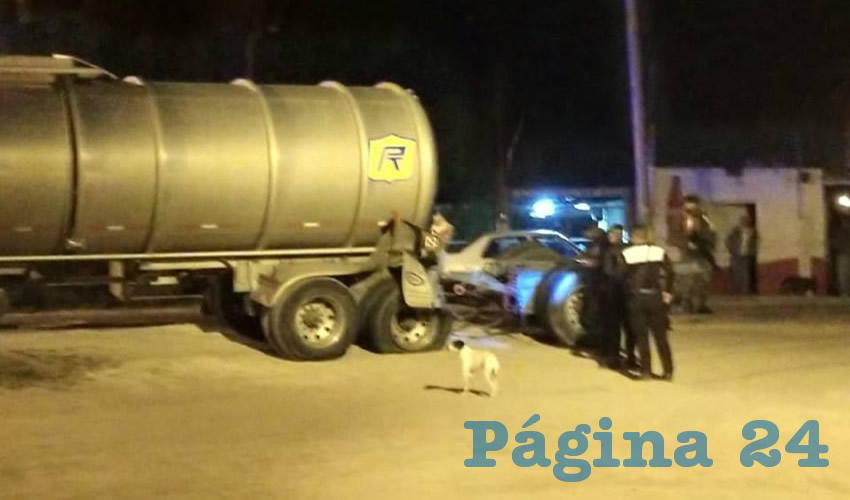Autoridades resguardaron los alrededores mientras el lugar era puesto fuera de peligro