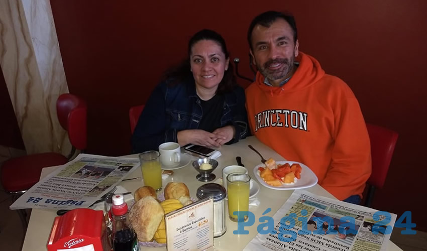 Yadira y Genaro Mora tomaron su primer alimento del día en el restaurante Mitla