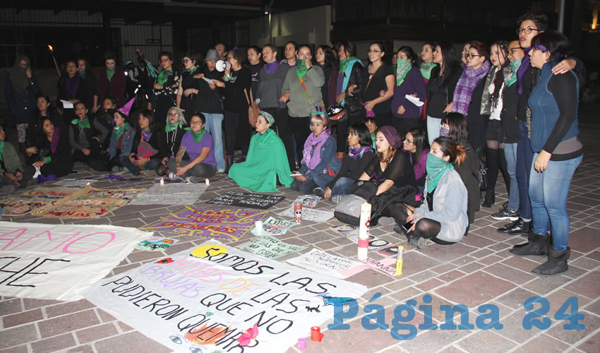 Diversos grupos de mujeres convocaron a una marcha para manifestarse y alzar la voz para exigir a las autoridades justicia ante los diferentes tipos de violencia