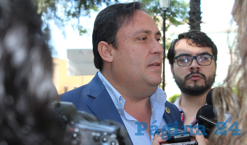 Claudio Alejandro Innes Peniche, presidente de la Cámara Nacional de la Industria de Restaurantes y Alimentos Condimentados