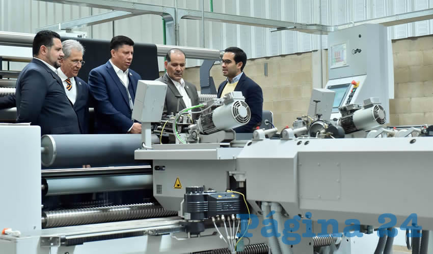 El gobernador del Estado, Mart&iacute;n Orozco Sandoval, encabez&oacute; un recorrido por la planta de telas Laprotex