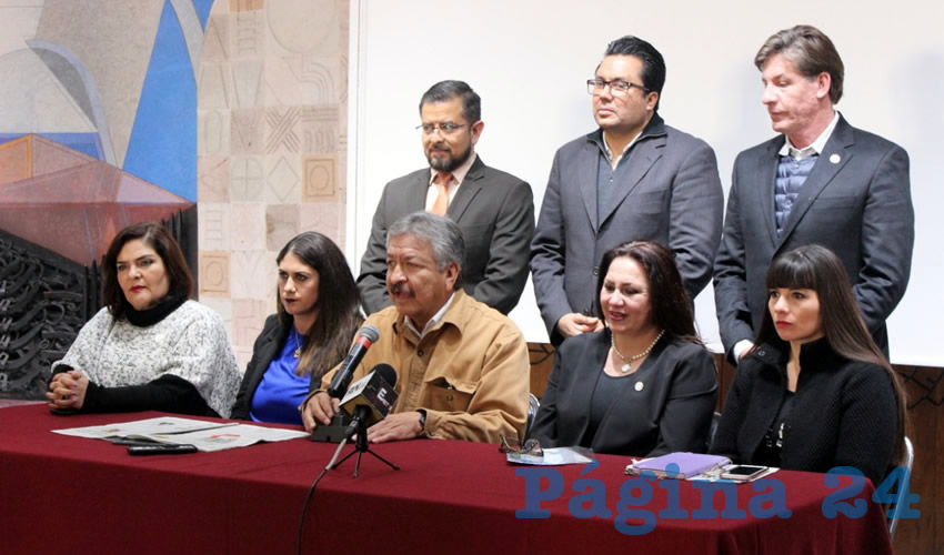 Diputados de Movimiento de Regeneración Nacional (Morena) y Partido del Trabajo (PT) en conferencia de prensa (Foto Rocío Castro Alvarado)