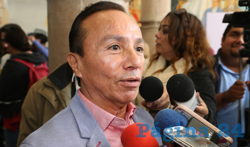 Sergio Vel&aacute;zquez Garc&iacute;a, secretario de Salud