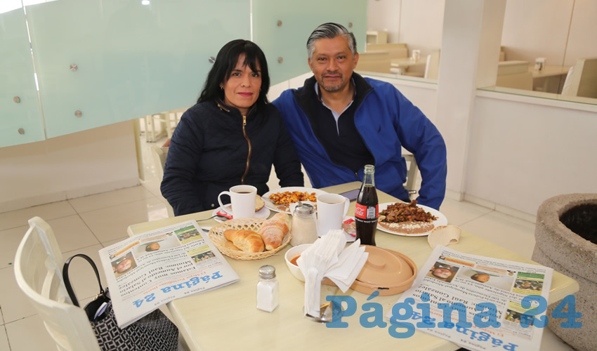 En el restaurante Del Centro almorzaron Verónica Mejía Quintanilla y Raúl Tenorio de la Rosa