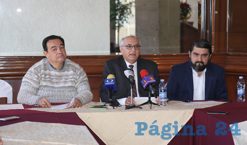 Rueda de prensa del Consejo de Laicos (Foto: Eddylberto Lu&eacute;vano Santill&aacute;n)