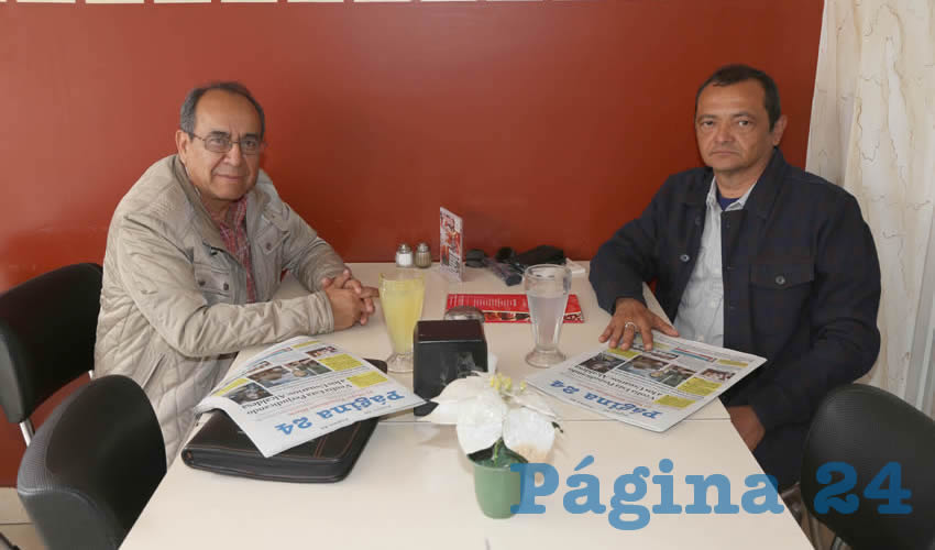En el restaurante Mitla se reunieron Salomón Gutiérrez Mayorga y Mario Rivero Cáceres, presidente del Consejo Coordinador de Organizaciones de la Sociedad Civil (Coscac)
