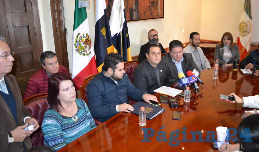 Antonio Guzmán Fernández, rector de la Universidad Autónoma de Zacatecas (UAZ), quien mencionó que con los 250 millones de pesos de la bolsa extraordinaria lograron salir de los aprietos en que estaban a finales de año (Foto Merari Martínez)