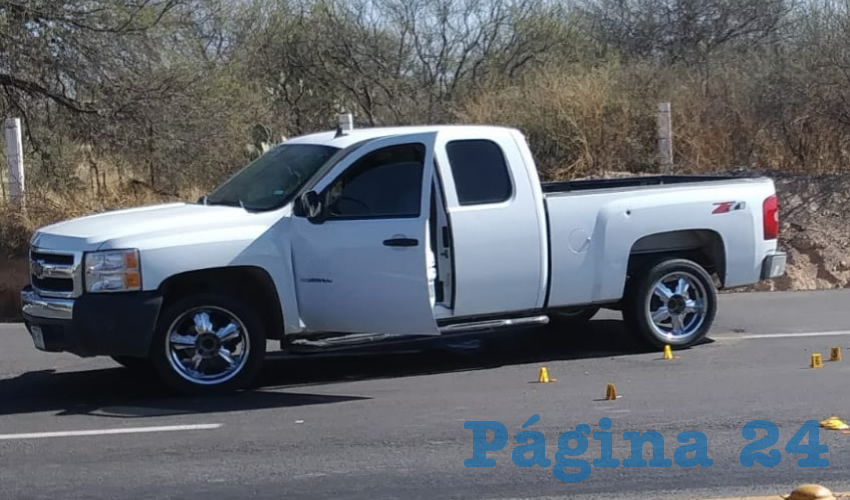 La camioneta, que fue robada en Zacatecas, que conducía el hoy occiso