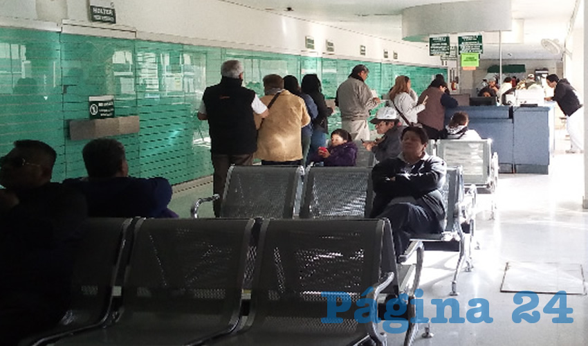 Siete de cada 10 personas tienen la costumbre de automedicarse, lo que crea un serio problema para el IMSS