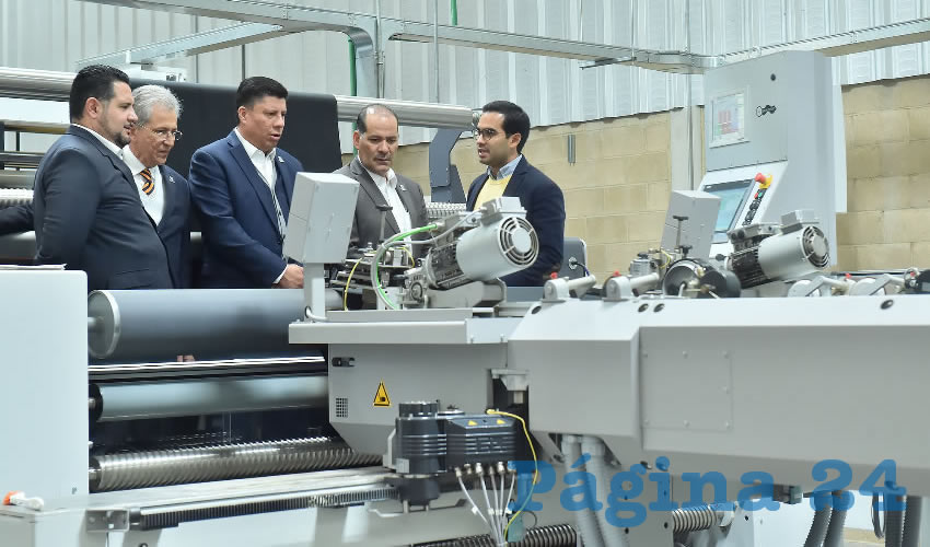 El gobernador Mart&iacute;n Orozco reitera su compromiso con la generaci&oacute;n de nuevas oportunidades laborales y con salarios competitivos