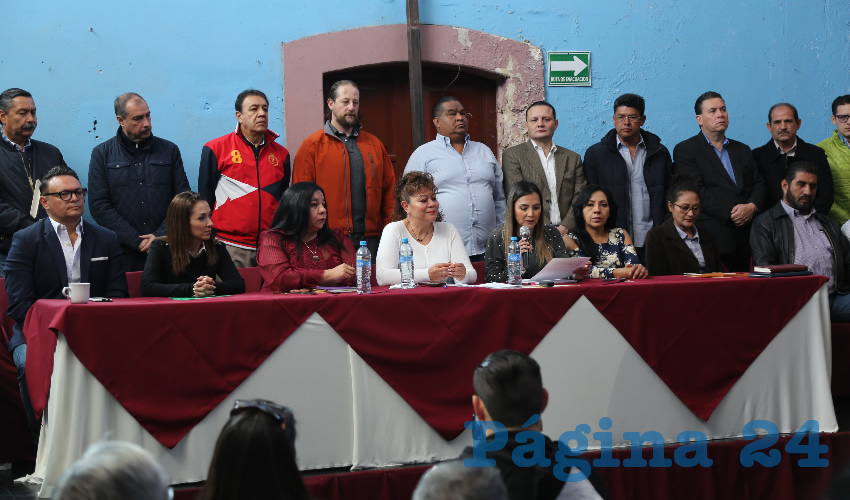 Conferencia de prensa de morenistas inconformes
