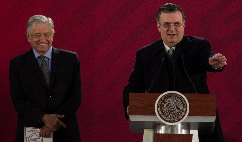 El presidente de México, Andrés Manuel López Obrador y el secretario de Relaciones Exteriores, Marcelo Ebrard Casaubón (Foto: Archivo/ Galo Cañas/ Cuartoscuro)