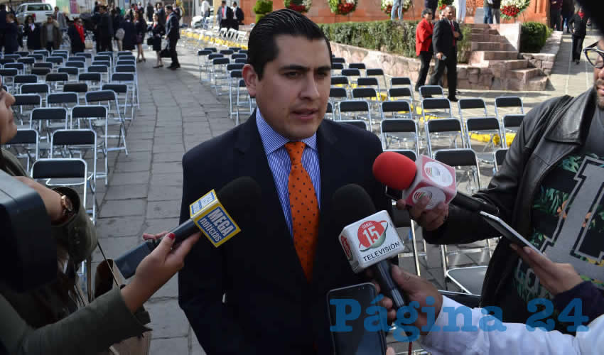 Carlos Peña Badillo, director general del Instituto Zacatecano de Educación para Adultos (IZEA) (Foto Merari Martínez)