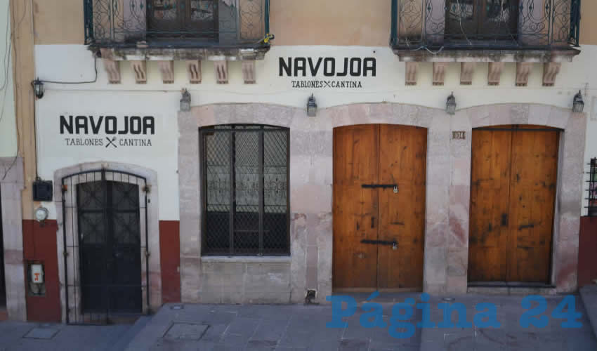 “Si te encuentras en una situación de peligro, te sientes insegura o necesitas ayuda, entra a nuestro establecimiento, te ofrecemos un espacio seguro, en lo que esperas a una persona de confianza”, es uno de los mensajes que se pueden ver tanto en negocios como en las redes sociales donde se ha promocionado este movimiento (Foto Merari Martínez)