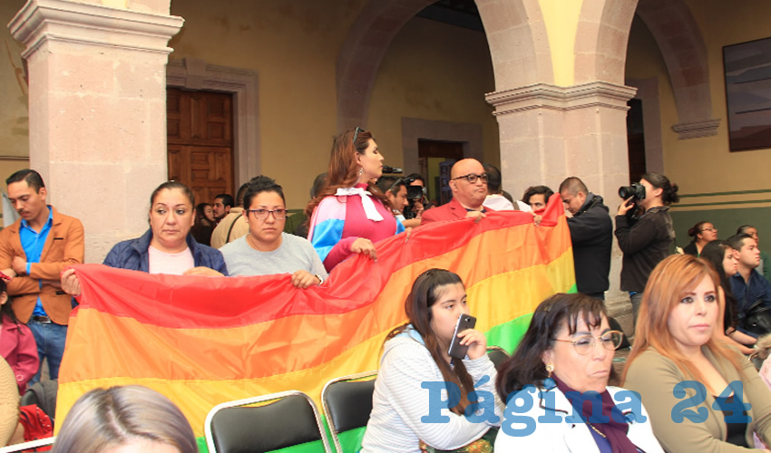 El alcalde invitó respetuosamente, a las personas que están en desacuerdo con esta decisión a ser respetuosos y tolerantes