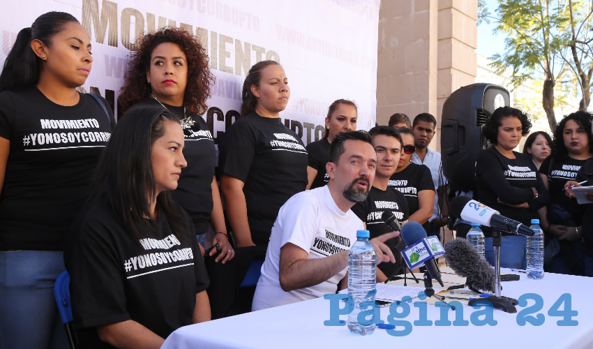 Rueda de prensa de Arturo &Aacute;vila (Foto: Eddylberto Lu&eacute;vano Santill&aacute;n)