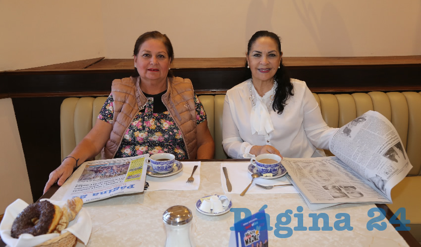 En Sanborns Francia departieron Enriqueta Mart&iacute;nez Valadez y Amelia Sifuentes Reynoso