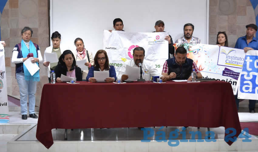 En conferencia de prensa, diversas asociaciones civiles dieron a conocer un manifiesto dirigido al presidente de la república Andrés Manuel López Obrador, en contra de las políticas públicas que ha implementado su administración que perjudica a las organizaciones (Foto Merari Martínez Castro)