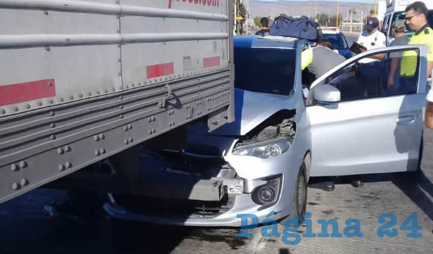 El accidente ocurri&oacute; en el cruce de las avenidas Constituci&oacute;n y Siglo XXI.