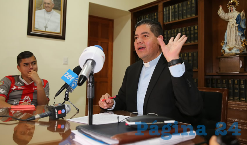 Carlos Alberto Alvarado Quezada, vocero de la Diócesis de Aguascalientes (Foto: Eddylberto Luévano Santillán)