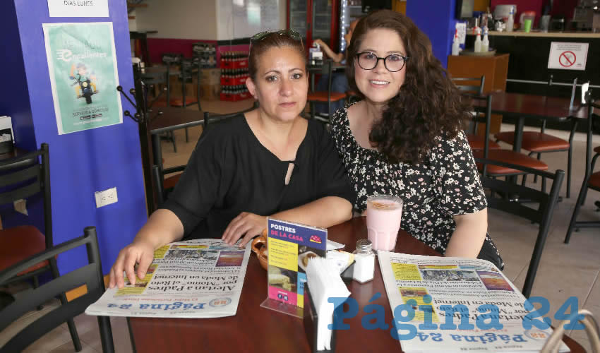 En el restaurante Madero almorzaron Maribel Muñoz Esparza y Grisel Muñoz Esparza