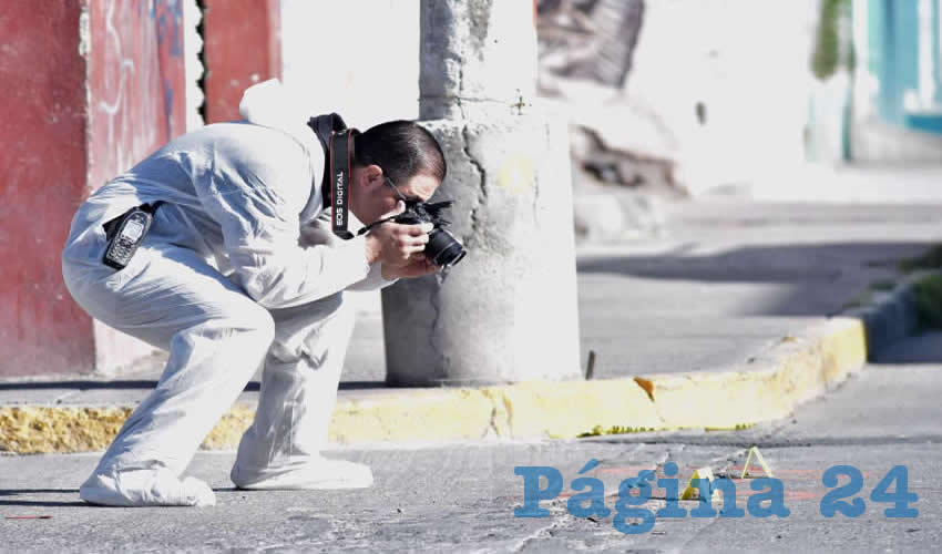 Los peritos encontraron cuatro cartuchos percutidos calibre nueve milímetros