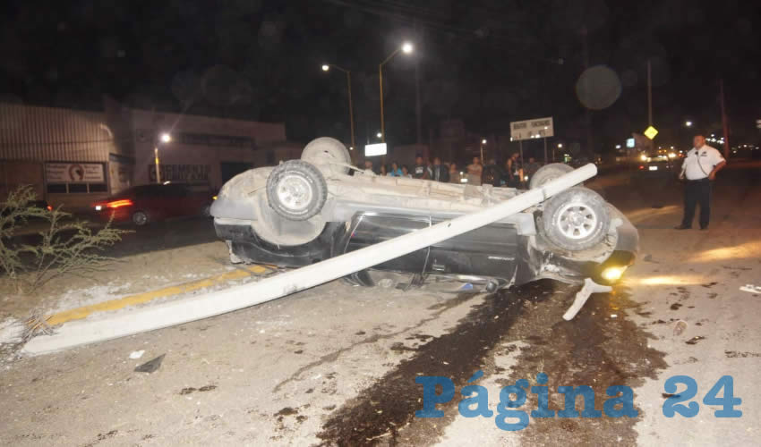 Así quedó la camioneta que manejaba Luis Felipe Magallanes Aguilar