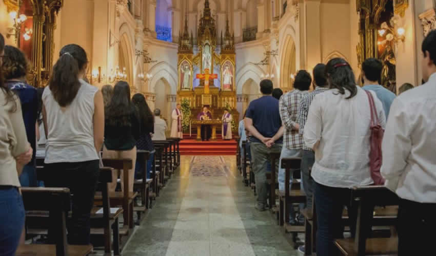 La Conferencia del Episcopado Mexicano acaba de revelar que, de 2010 a la fecha, solo han sido denunciados penalmente 101 sacerdotes pederastas mexicanos (Foto: Archivo/Prensa Latina)