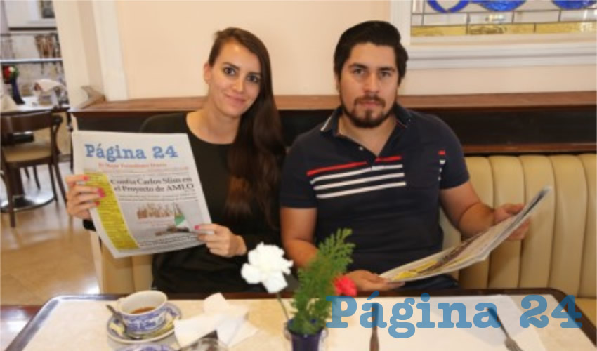 Dulce Gonz&aacute;lez Delgado y Oscar Reyes de Luna compartieron el pan y la sal en Sanborns Francia