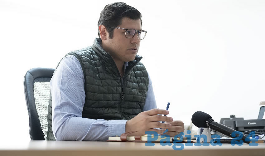 Contin&uacute;a con la incorporaci&oacute;n de veh&iacute;culos particulares con el uso de las plataformas digitales al padr&oacute;n &uacute;nico de conductores