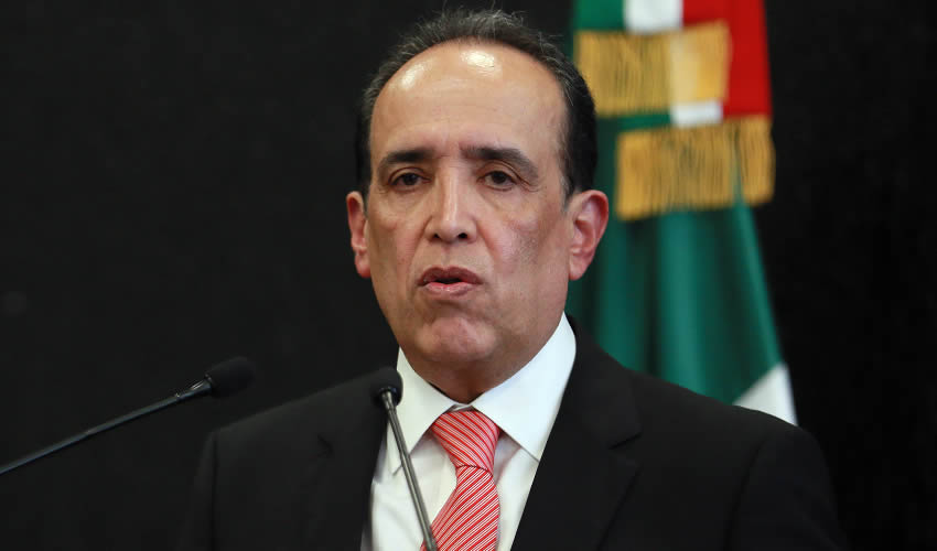 Felipe Muñoz Vázquez argumenta que los certificados médicos de las personas que se dicen víctimas de los abusos, son falsos (Foto: Archivo/FGR/Cuartoscuro)