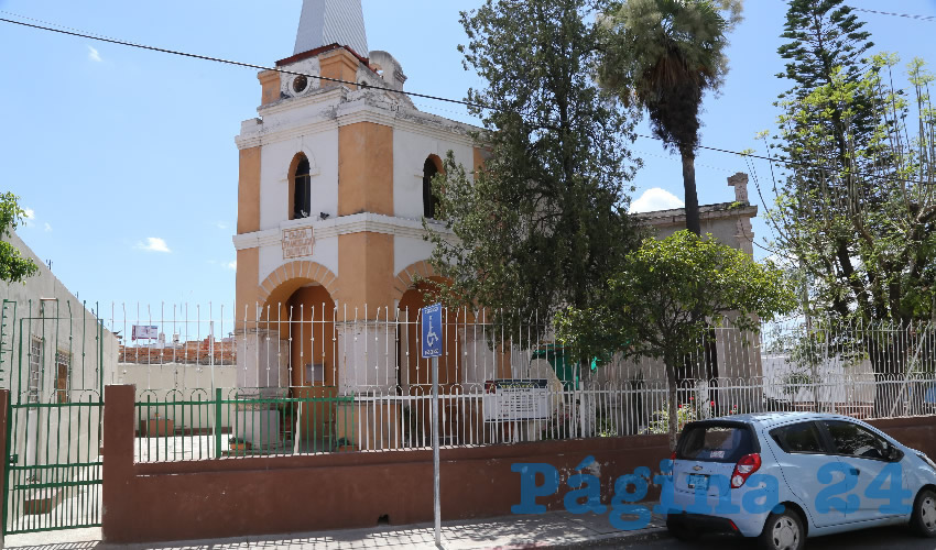 Primera Iglesia Bautista de Aguascalientes Dios es Amor, donde fue detenido y golpeado el pastor Gustavo Andrade y Puente (Foto: Eddylberto Lu&eacute;vano Santill&aacute;n)