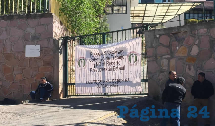 Más de mil 500 trabajadores no han recibido la primera quincena de marzo, sin embargo, la respuesta de las autoridades del subsistema fue que esto se debe a la falta de ministración del gobierno federal. (Foto: Merari Martínez)