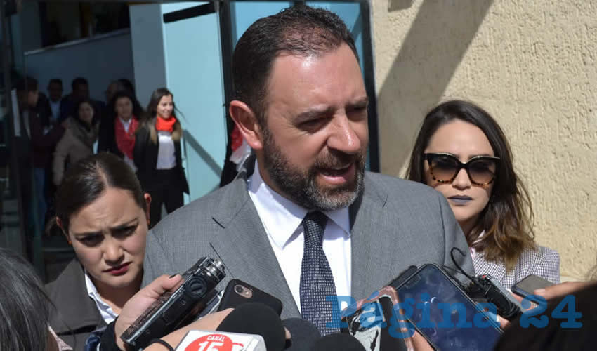 Alejandro Tello Cristerna destacó las obras que inauguró junto a los municipios de Guadalupe y Zacatecas, y detalló sobre los procesos de las mismas. Pues recalcó que también hay otras obras pero que buscarán otras vías en las zonas de los Cañones y zonas agrícolas y productoras de la entidad (Foto: Archivo Página 24)